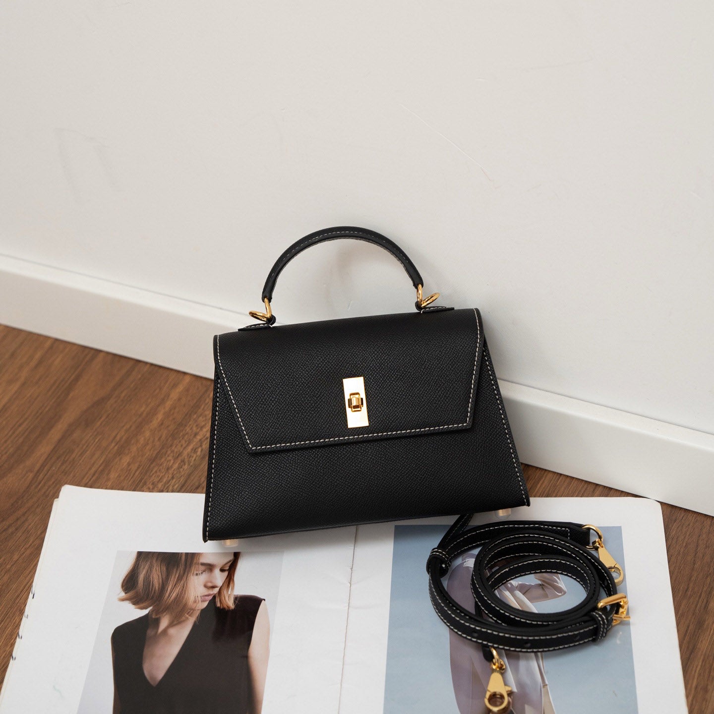 Valmio Sonira leather women's handbag - black