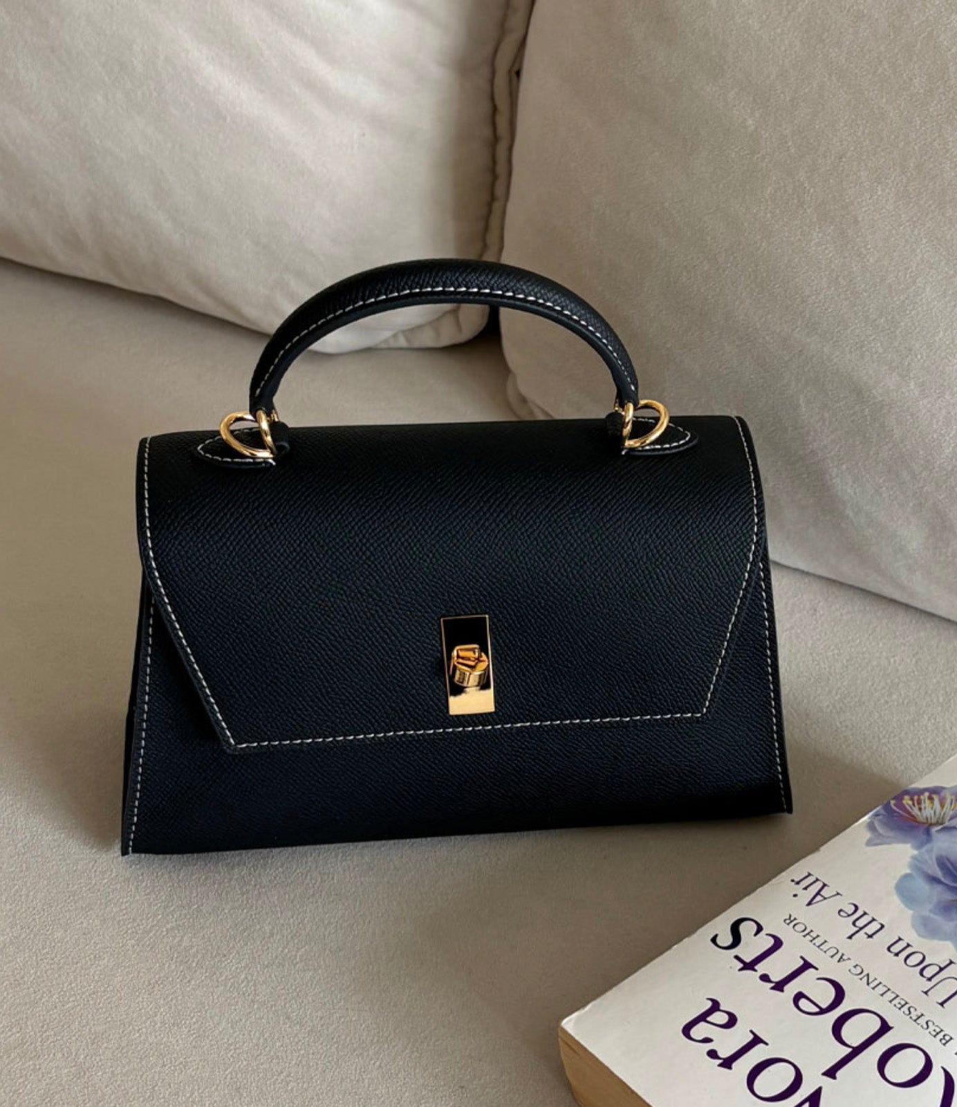 Valmio Sonira leather women's handbag - black