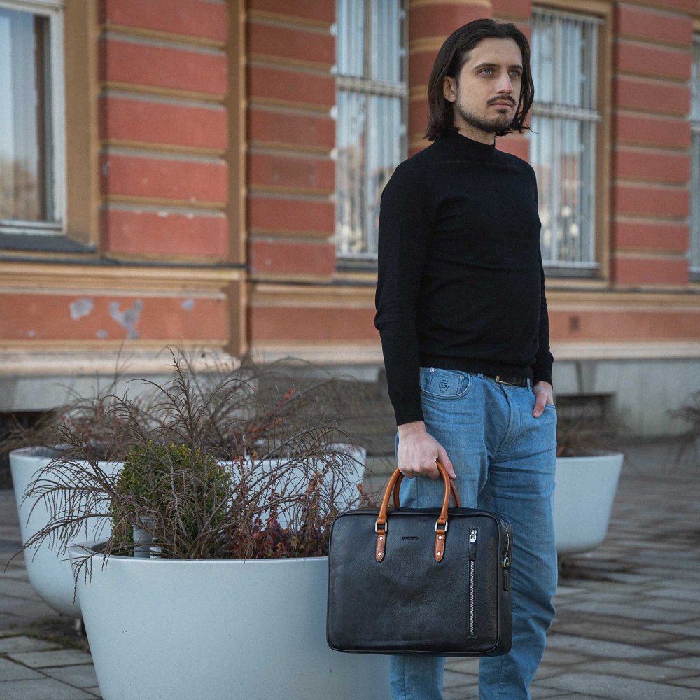 985480ed521591eb0f869a7a5478be23