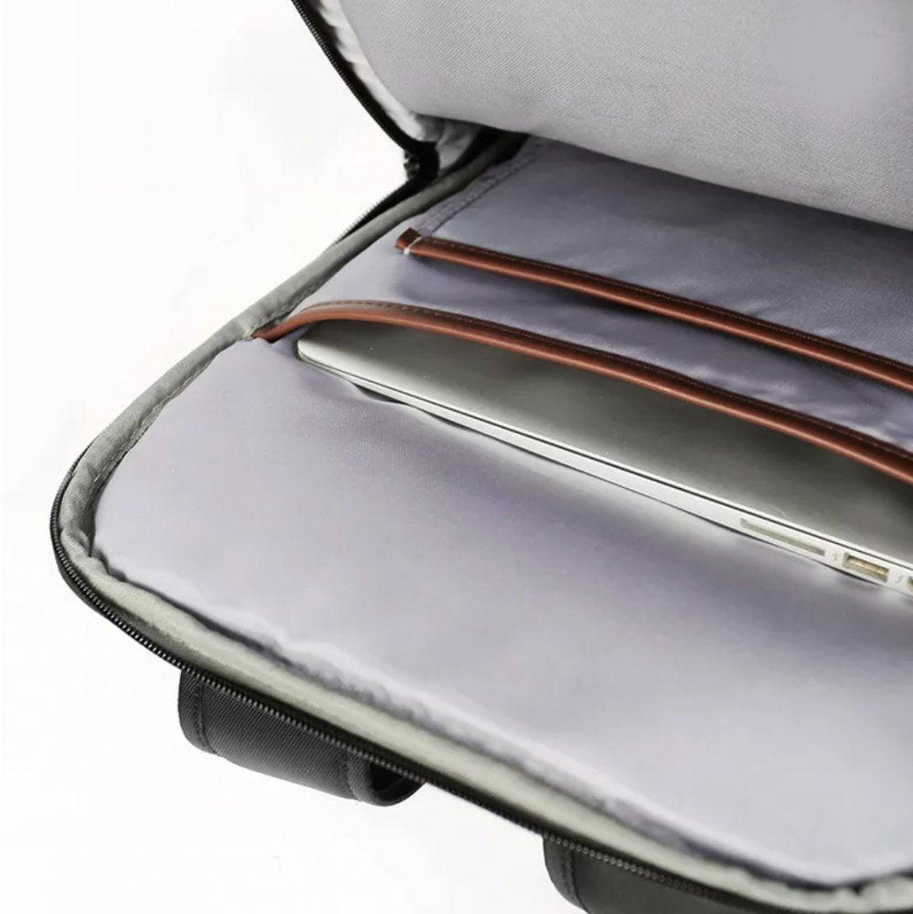 b7393e6cbde442b83bb22ba0977e8b0d