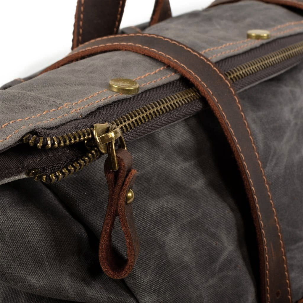 Dark green Valmio Ceed 2.1 Army 25L backpack