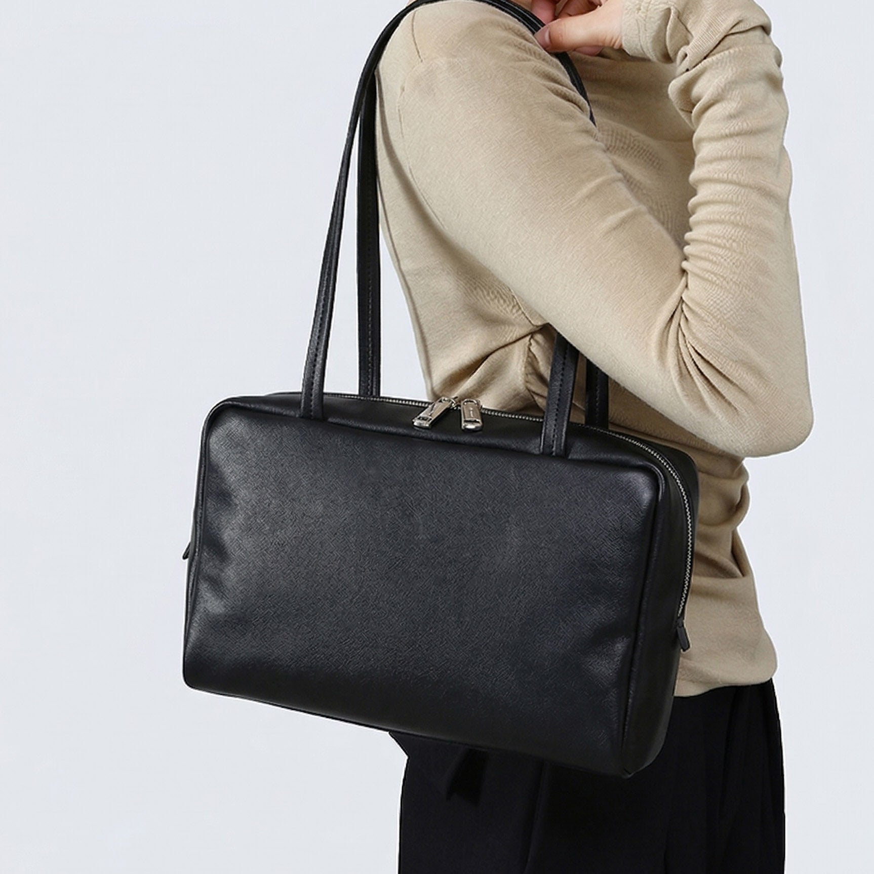 Valmio Kirana Leder Damenhandtasche - Schwarz