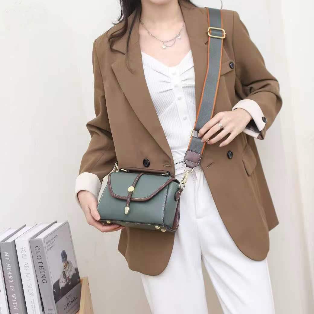 Valmio Polina Leather Women's Bag - Mocha