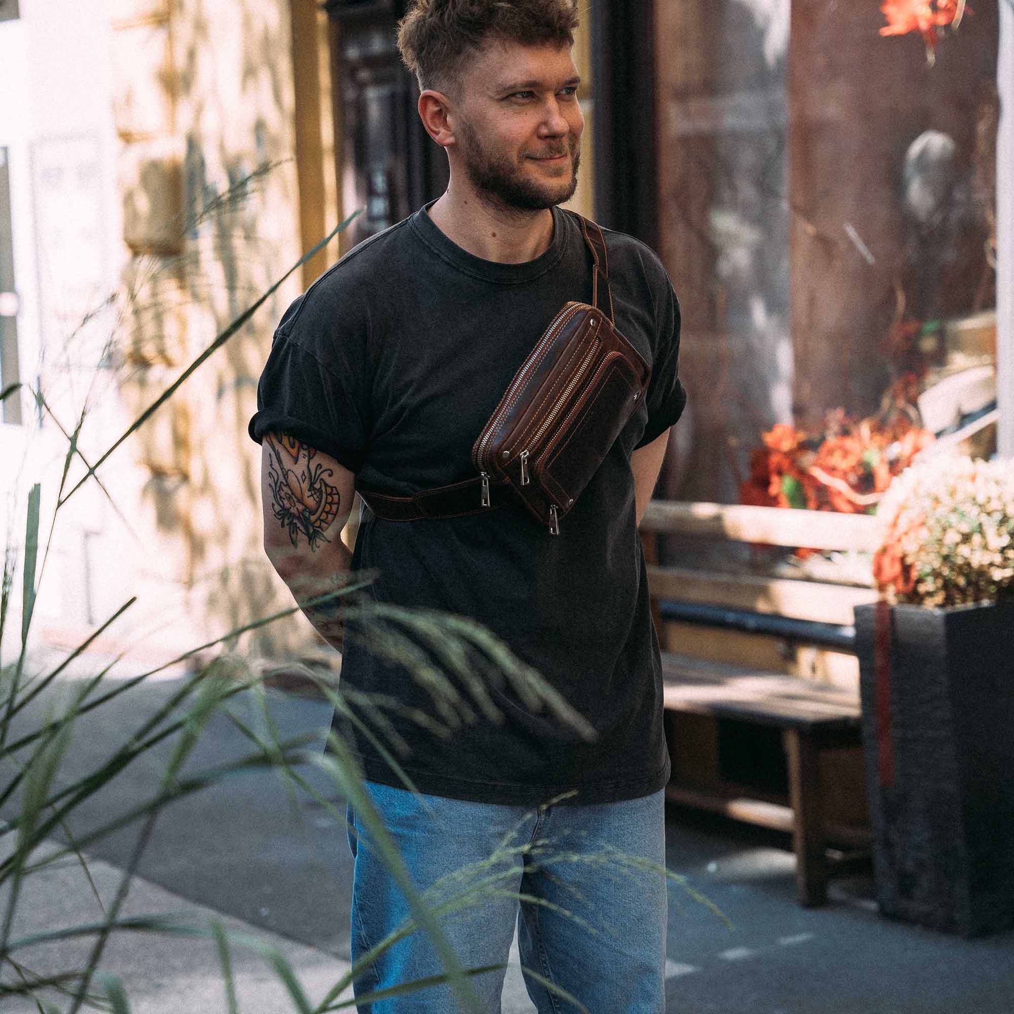 Leder-Nierentasche Valmio ST12