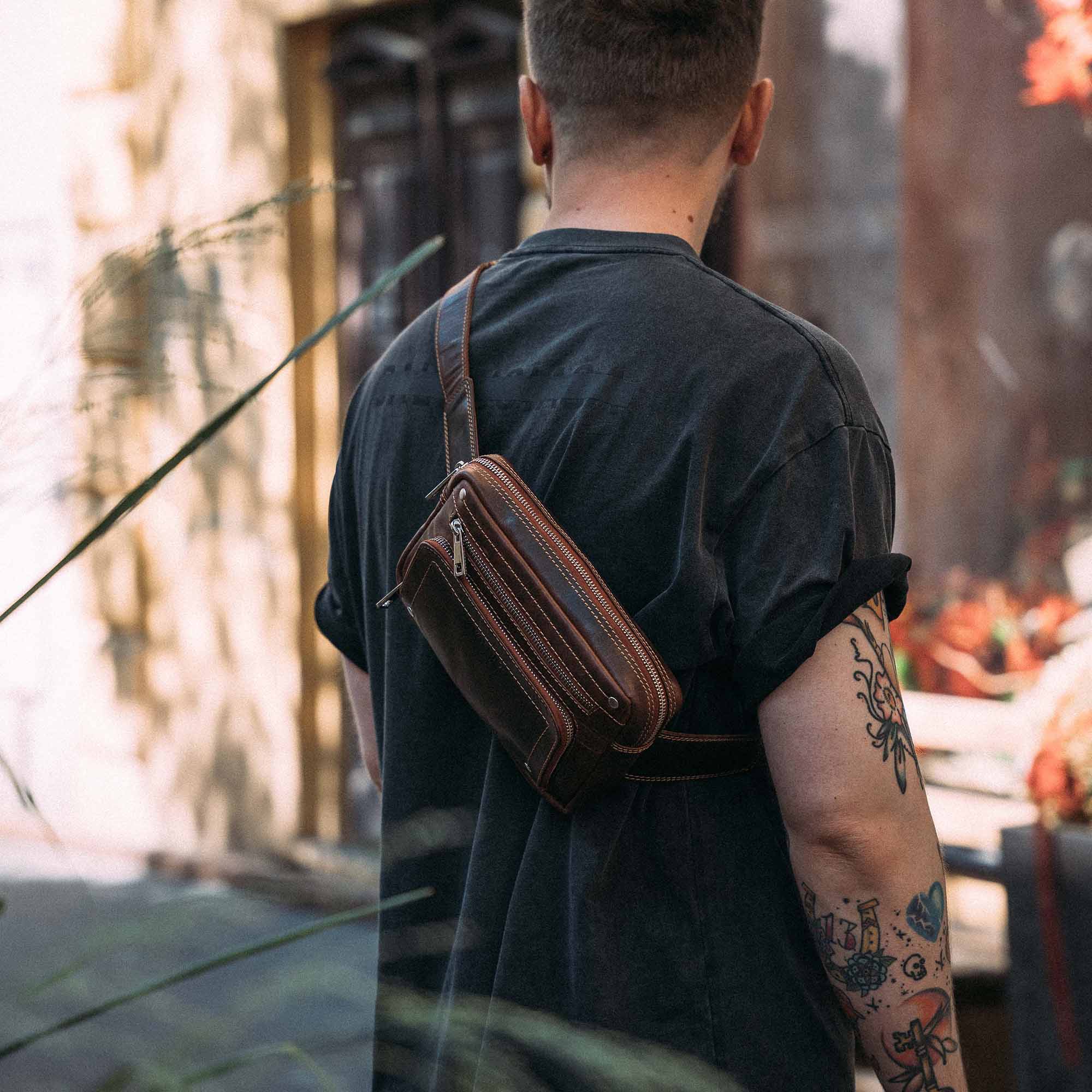 Leder-Nierentasche Valmio ST12