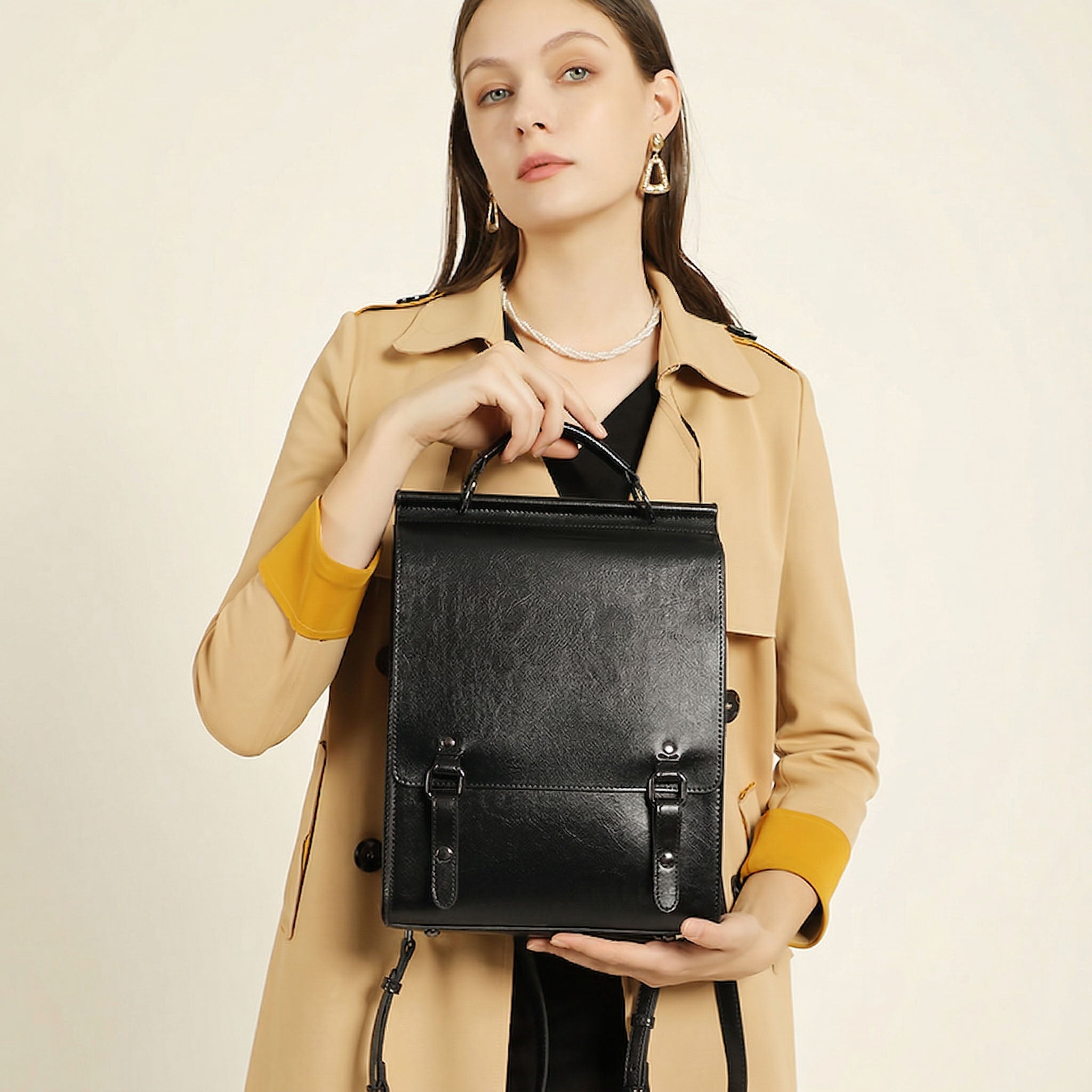 Valmio Tonora Leather Women's Backpack - Black