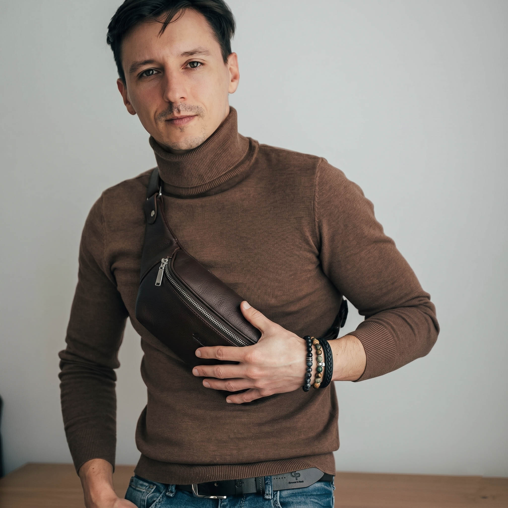 Valmio M86 braune Leder-Gürteltasche