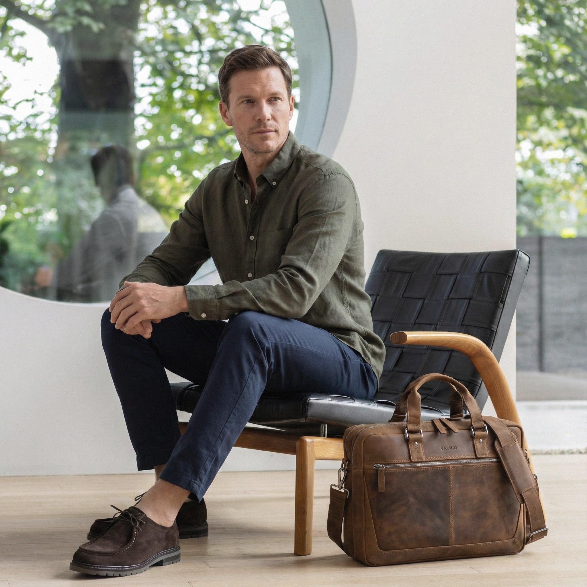 Valmio B09H Leather Laptop Bag